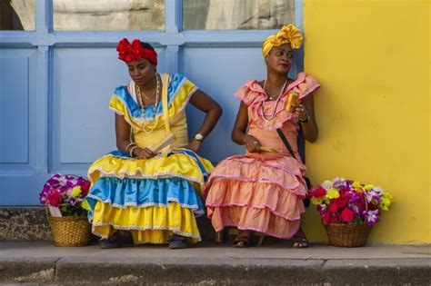 Havana Nights: A Guide to an Unforgettable Cuban-Inspired Party