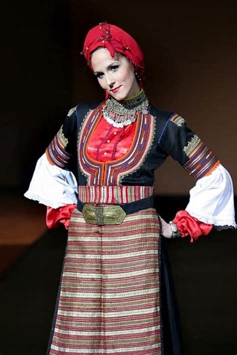 104 best Serbian folk costumes images on Pinterest | Banja luka ...