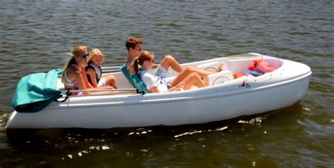 Pedal Boats | Nauticraft - Pedal & Electric Boats