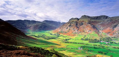 Great Langdale Valley in Lake District National Park | Great Langdale | Lake district england ...