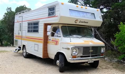 Vintage Coachmen RV Keeps Original Exterior Design but Adds a Modern ...