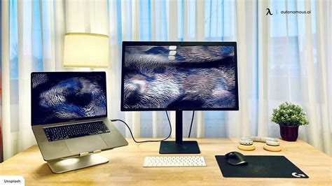 MacBook Monitor Setup: How to Connect MacBook with Monitor