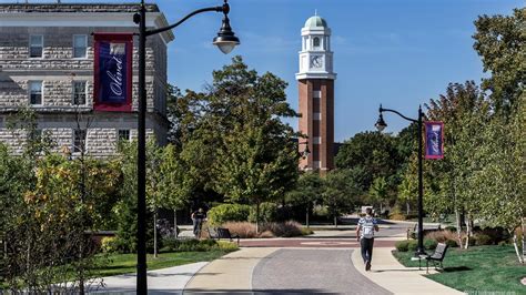 Chicago Bears and Olivet Nazarene University establishing closer bonds - Chicago Business Journal