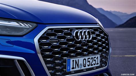 Audi Q5 Sportback | 2021MY (Color: Ultra Blue) | Grille