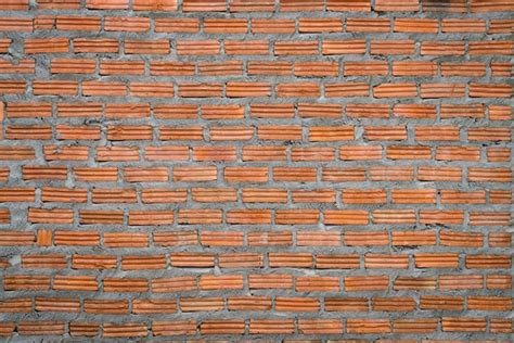 Free Photo | Brick wall with fresh cement