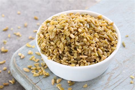 Freekeh Salad with Kale, Tomatoes & Garlic Scapes - Mississippi Market ...