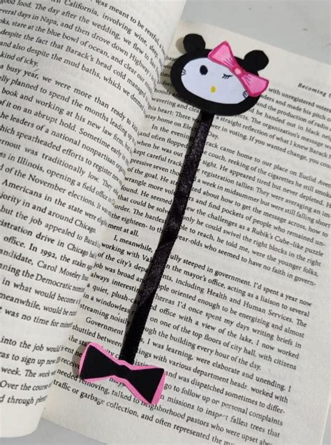 Hello Kitty Bookmark | Bookmark craft, Cute bookmarks, Hello kitty