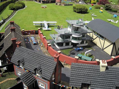 Hacia arriba darse cuenta visitante bekonscot model village map Generoso disculpa Disminución