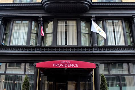 Hotel Providence - Stash Hotel Rewards