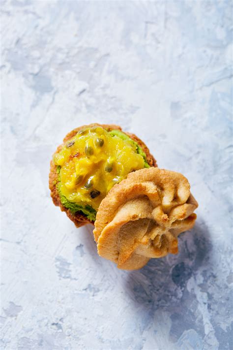 Ginger Viennese Whirl Cookies w/ Matcha Passion Fruit Filling | Fruit filling, Passion fruit ...