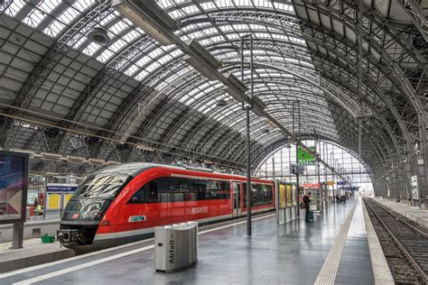 Frankfurt am Main Railway Station Editorial Image - Image of europe, main: 97601195