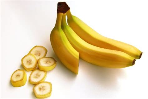 10 Different Types of Bananas - Edible® Blog