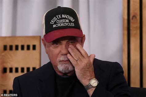 Billy Joel cries as he announces the END of his MSG residency in 2024 ...