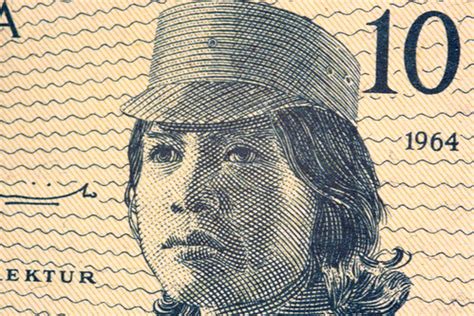 Paper engraved money | Paper engraved money | Kevin Dooley | Flickr