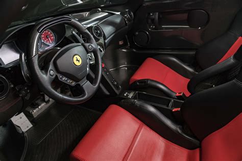 Ferrari Enzo Interior