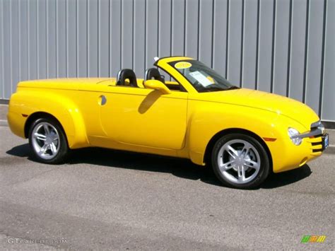 2004 Slingshot Yellow Chevrolet SSR #1085679 Photo #2 | GTCarLot.com ...