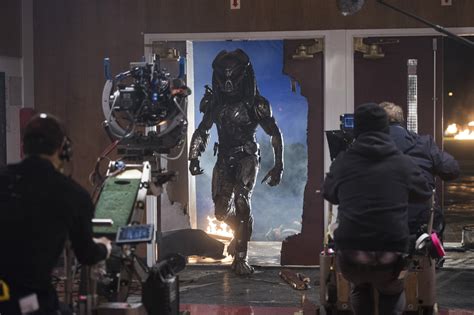 The Predator Behind-The-Scenes - Alien vs. Predator Galaxy