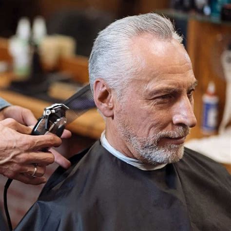 28 Best Hairstyles for Older Men in 2022 - Next Luxury | Best hairstyles for older men, Best ...