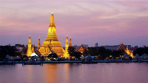 Bangkok Dinner Cruise on the Chao Phraya River - YouTube