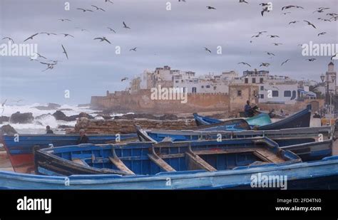 Essaouira surf Stock Videos & Footage - HD and 4K Video Clips - Alamy