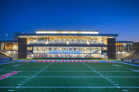 Team Lockers Featured Project | Louisiana Tech Locker Rooms