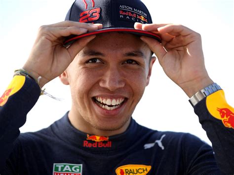 F1 driver Alex Albon suffered 'respiratory failure' after surgery ...