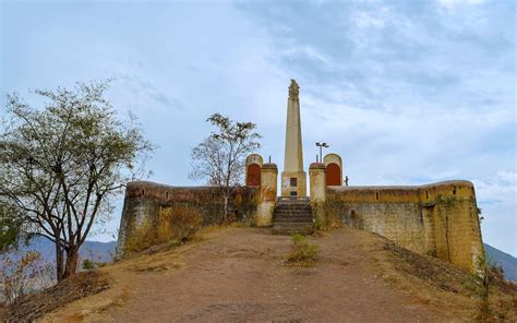 Scale To Great Heights By Trekking This Iconic And Historical Fort In Satara! | WhatsHot Pune