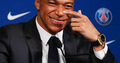 Mbappe Tops 2022 Forbes List for Highest Earning Footballers ...