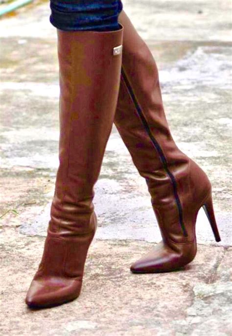 Pin by Cristian Eduardo Ahumada Jara on Boots and Heels | High heel ...