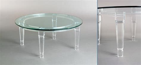 Venetian Round Acrylic Cocktail Table | Muniz Plastics
