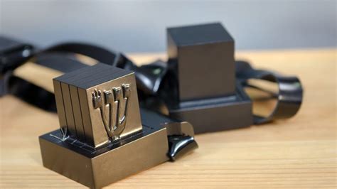 Things You Should Know About Wearing Tefillin - The Modern Day 50s Housewife