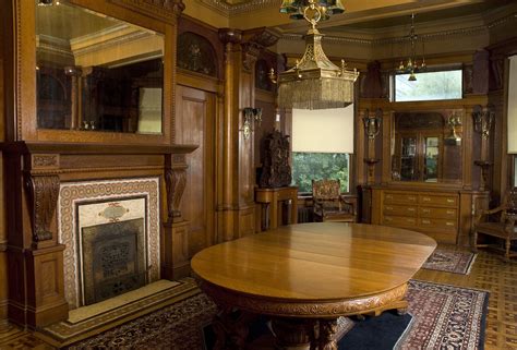 Rhodes Hall, Dining Room. Photo Credit: Diane Kirkland Craftsman Bungalow Dining Room, Craftsman ...