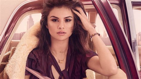 Selena Gomez Coach 2017, HD Celebrities, 4k Wallpapers, Images, Backgrounds, Photos and Pictures