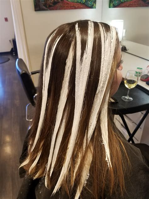 Balayage Process 🖌 Done by Charlie Alexander how to apply balayage ...