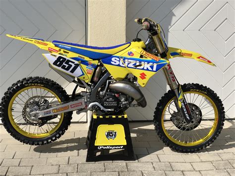 New 2008 Suzuki RM 125 Factory Replica - FM851's Bike Check - Vital MX