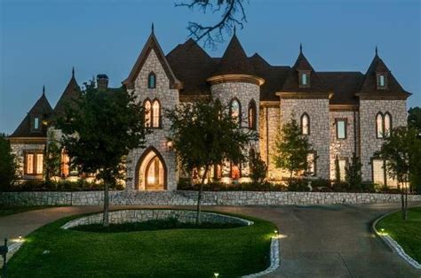 7 Stunning Homes For Sale in Southlake, TX