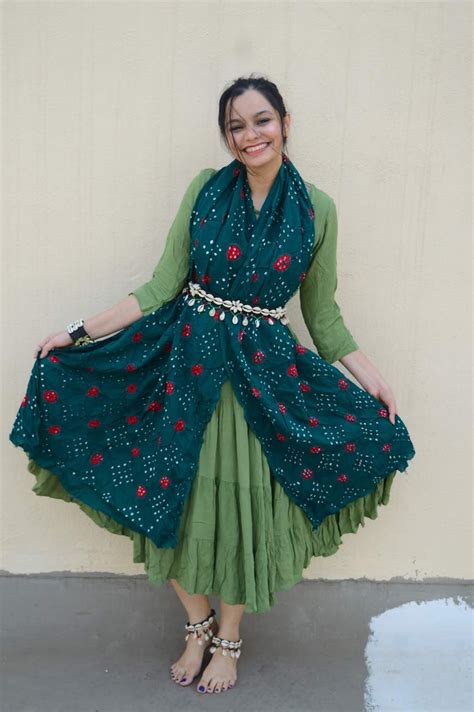 3 Navratri Outfits on A Budget : Green - Chiconomical