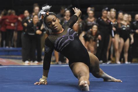 Gallery: Oregon State vs. Stanford Gymnastics | Photo Gallery | gazettetimes.com