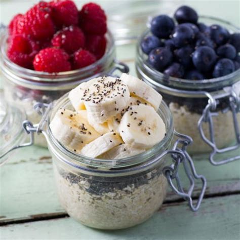 Easy Overnight Oatmeal Jars | FaveHealthyRecipes.com