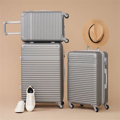 55% off on 3-Piece Hardshell Luggage Set | OneDayOnly