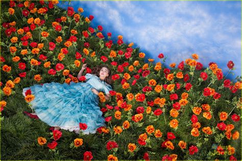 Rowan Blanchard Recreates 'Wizard of Oz's Famed Poppy Scene in Stunning Photos | Photo 1094148 ...