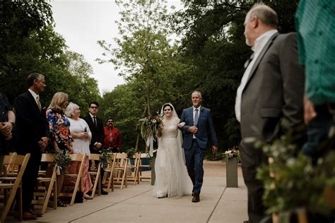 Umlauf Sculpture Garden Wedding - Austin Wedding Photographer