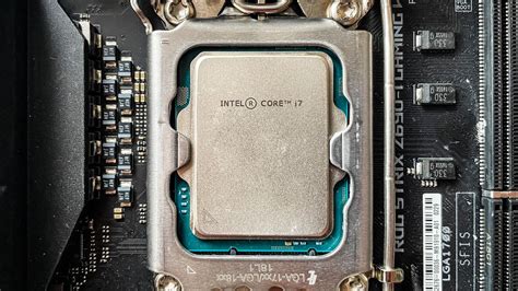 Intel 15th Gen Arrow Lake CPUs: Good And Bad News For PC Enthusiasts