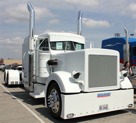 Peterbilt 359 Model Classic Truck Photo Collection Custom Trucks | Porn ...