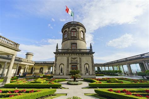 González Iñárritu construye su propio Castillo de Chapultepec - nuevolaredo.tv