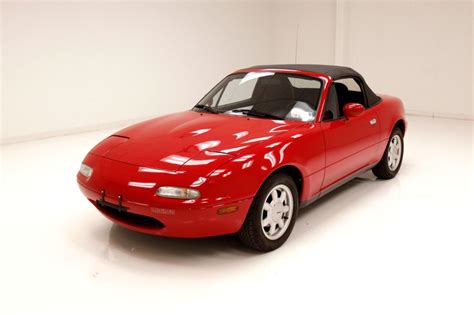 1990 Mazda Miata | Classic Auto Mall