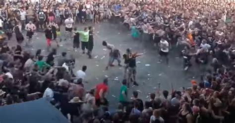 Mosh Pit Madness: The Dangerous Beauty of Heavy Metal Concerts – Metalpunkz