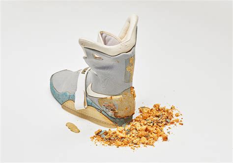 Original Nike Mag Sells For Over $90,000 - SneakerNews.com