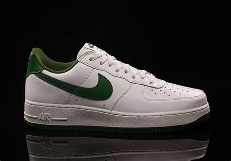 Nike Air Force 1 Low "Lucky Green" // Available Now | Nice Kicks