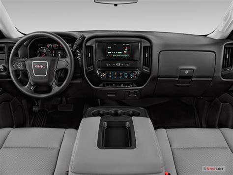 2019 GMC Sierra 1500 Pictures: | U.S. News